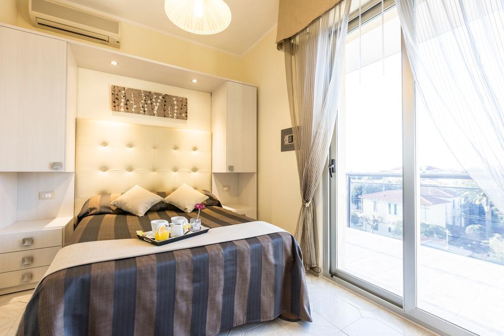 Hotel King Marina di Pietrasanta Zewnętrze zdjęcie
