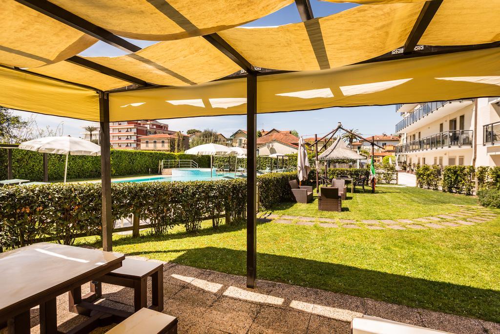 Hotel King Marina di Pietrasanta Zewnętrze zdjęcie