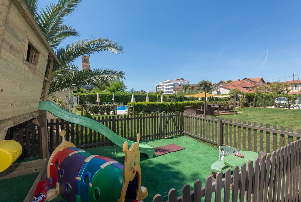 Hotel King Marina di Pietrasanta Zewnętrze zdjęcie