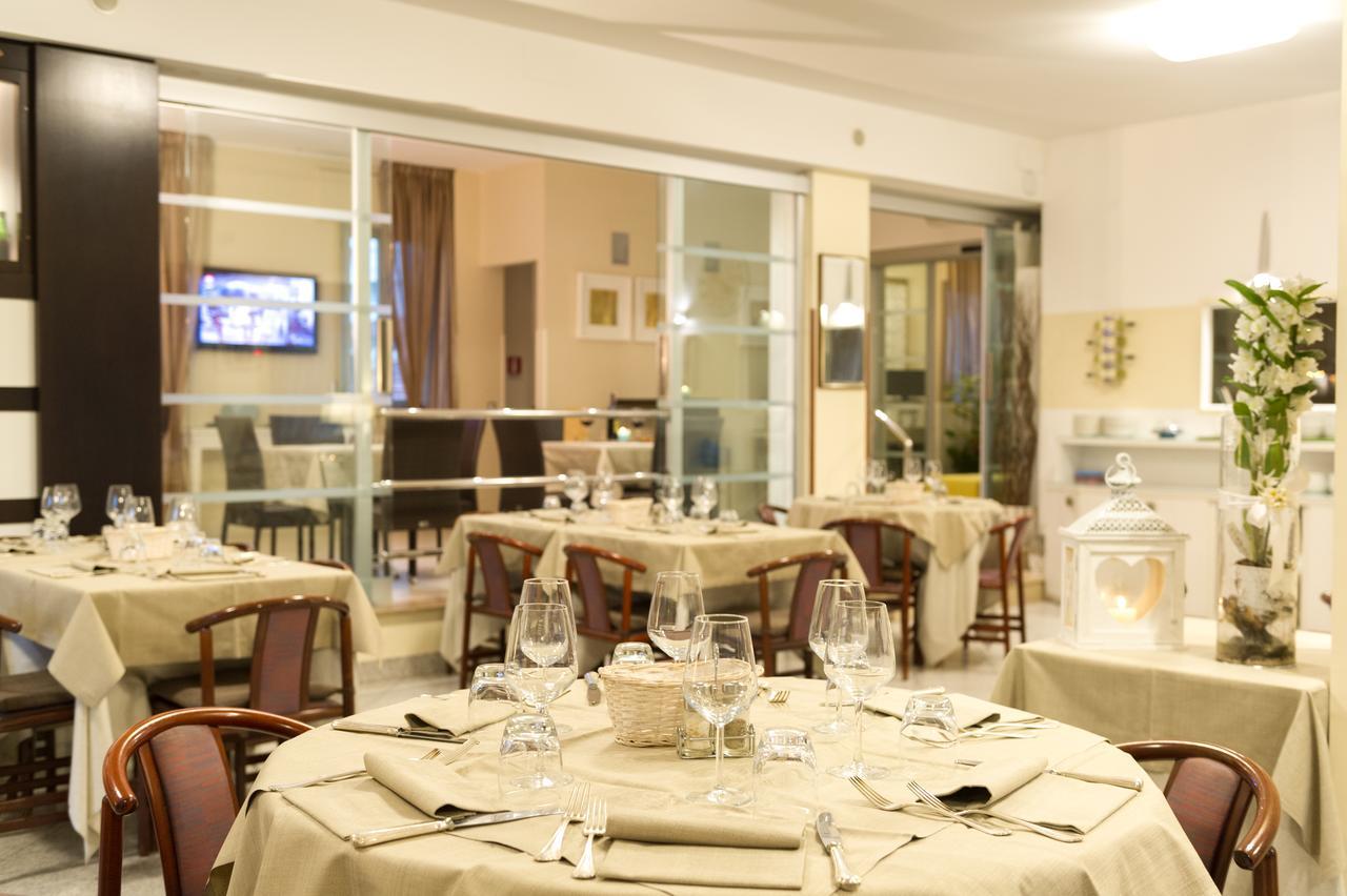 Hotel King Marina di Pietrasanta Zewnętrze zdjęcie